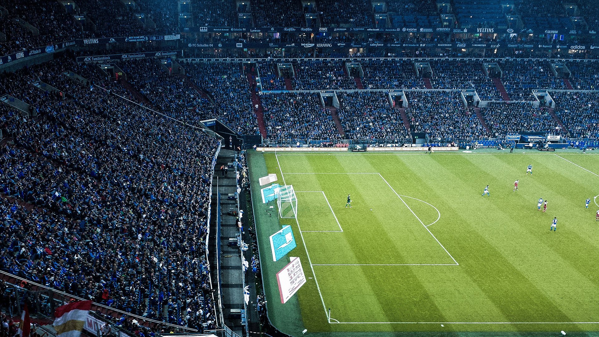 中国足球比赛中变阵时机选择与临场判断能力研究，足球比赛阵型演变的几个阶段