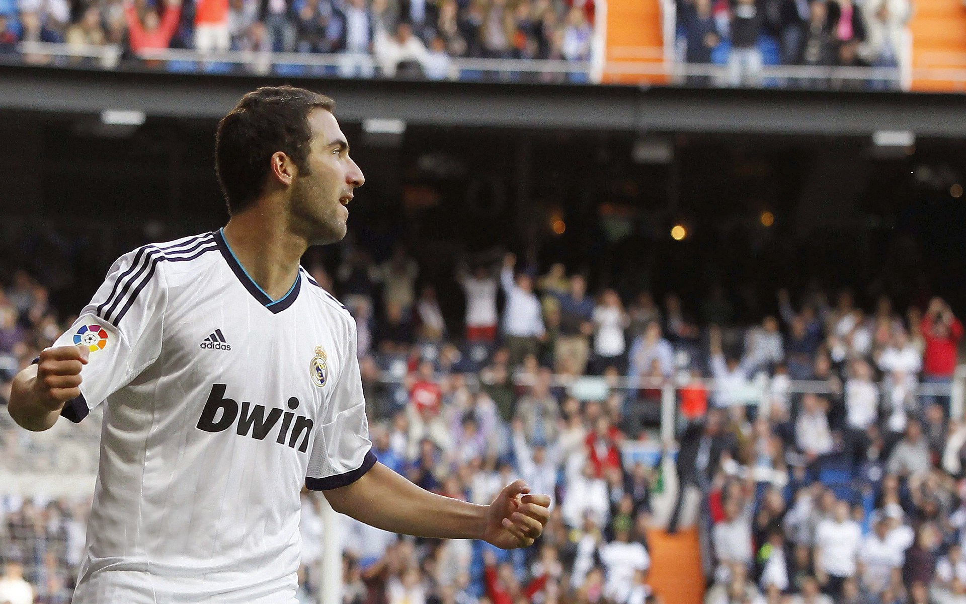 基本养老保险基金成绩单：稳中有升，全国基本养老保险基金